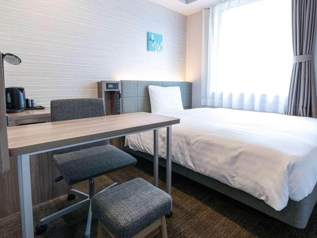 Comfort Hotel Nagoya Shinkansenguchi Номер фото